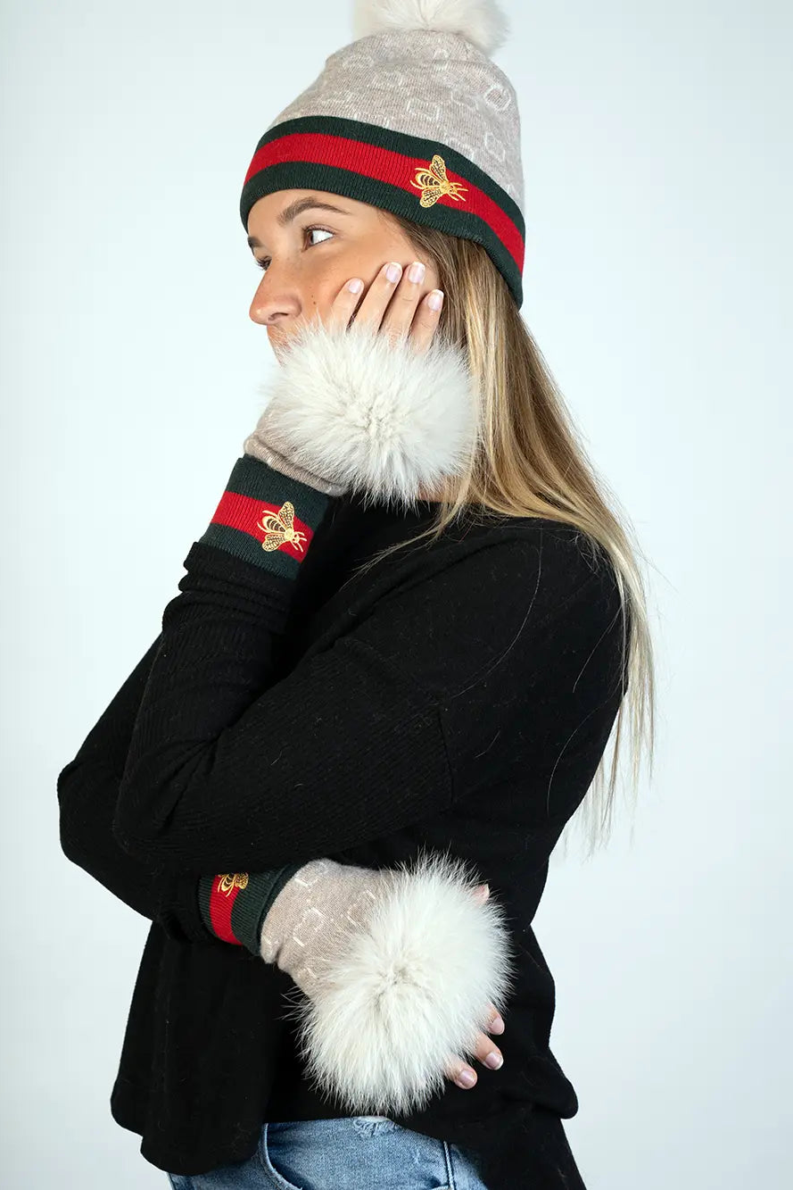 Beige Knitted Fingerless Gloves w/ Fox