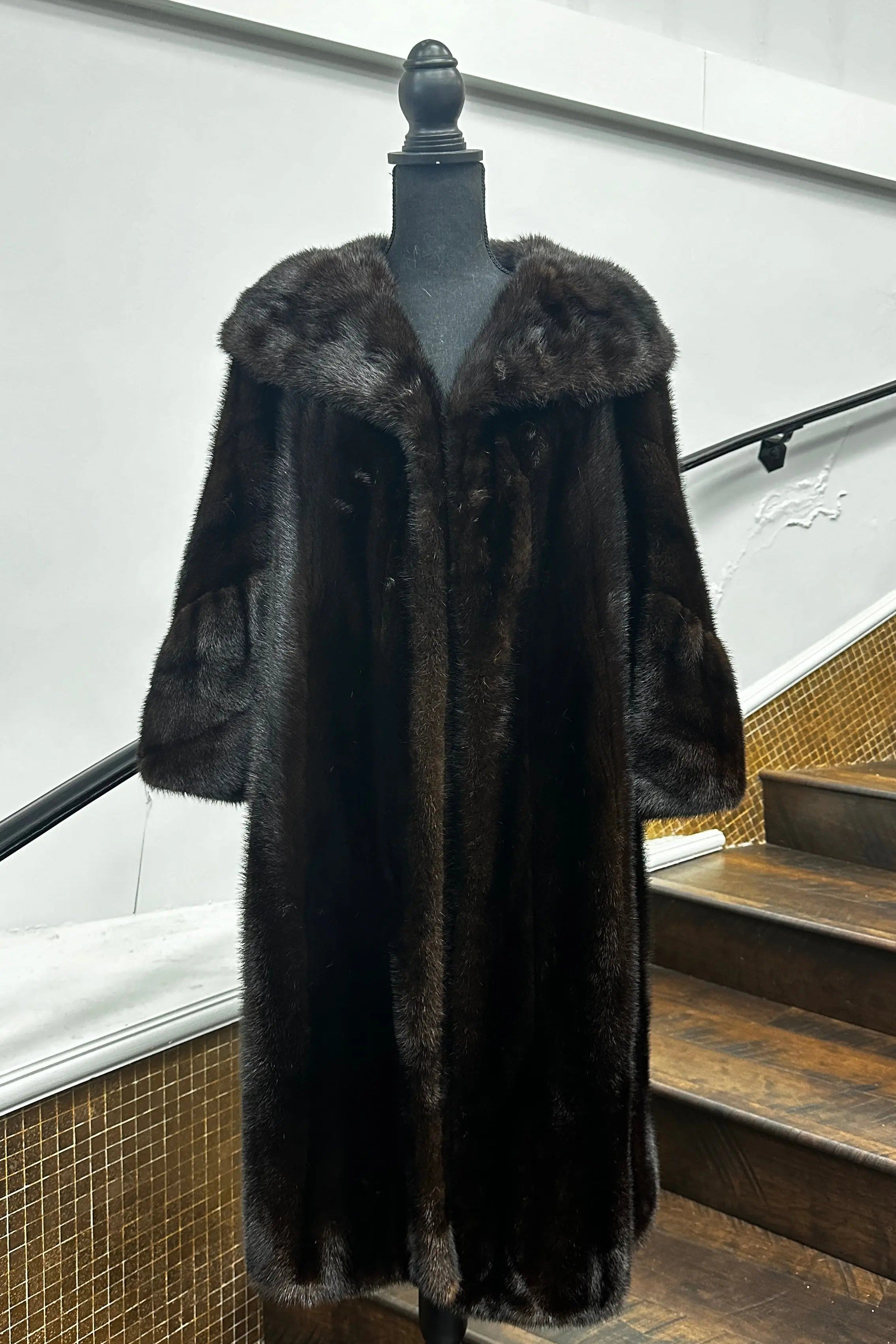 Vintage Mahogany Mink Reversible Stroller