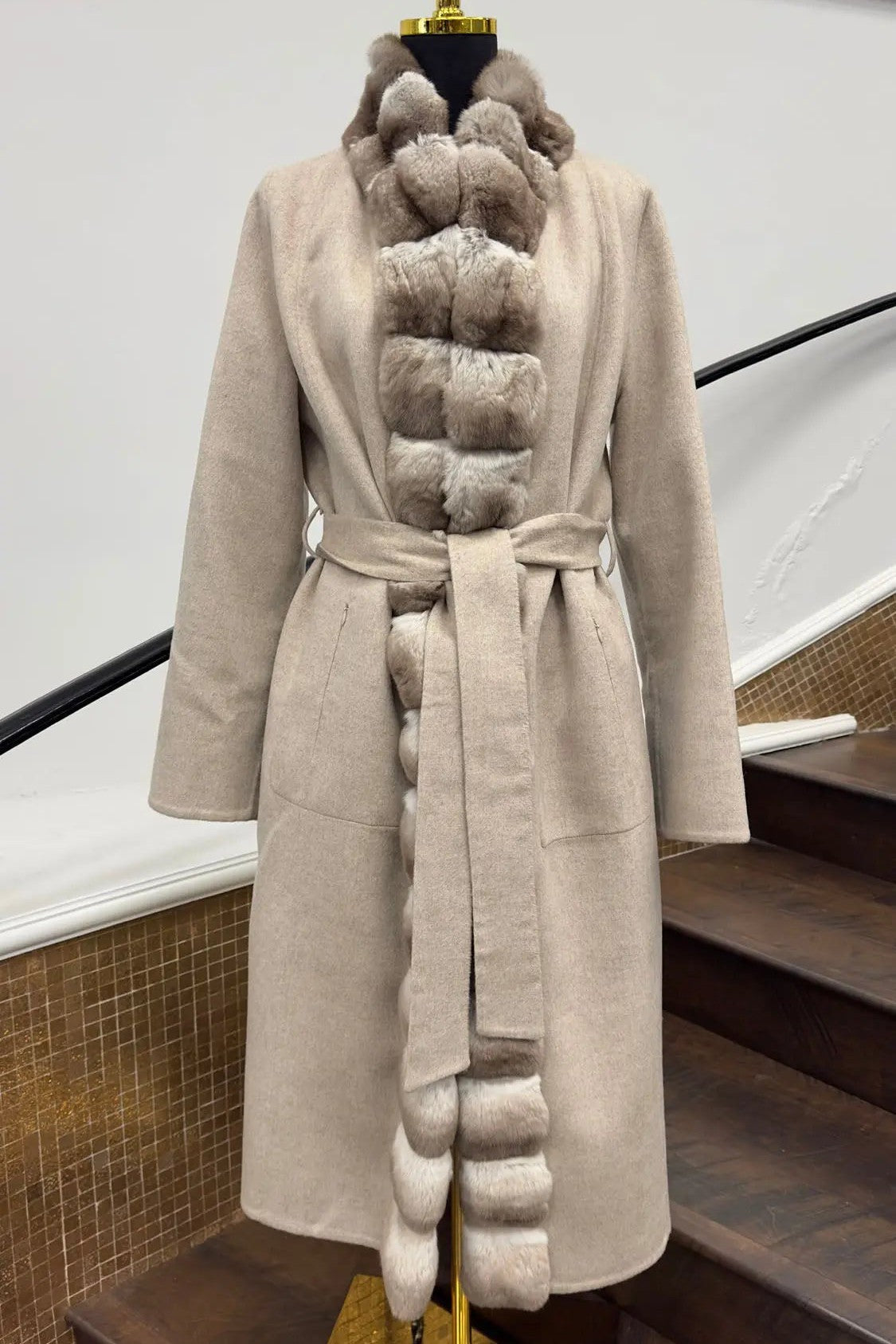 Beige Loro Piana 100% Cashmere Reversible Coat with Chinchilla Trim