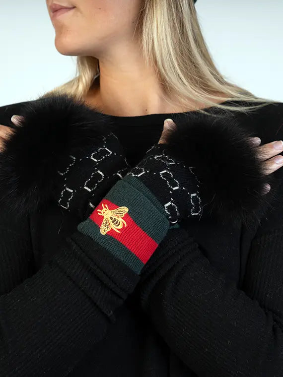 LaBelle New Collections Black Knitted Fingerless Gloves w/ Fox