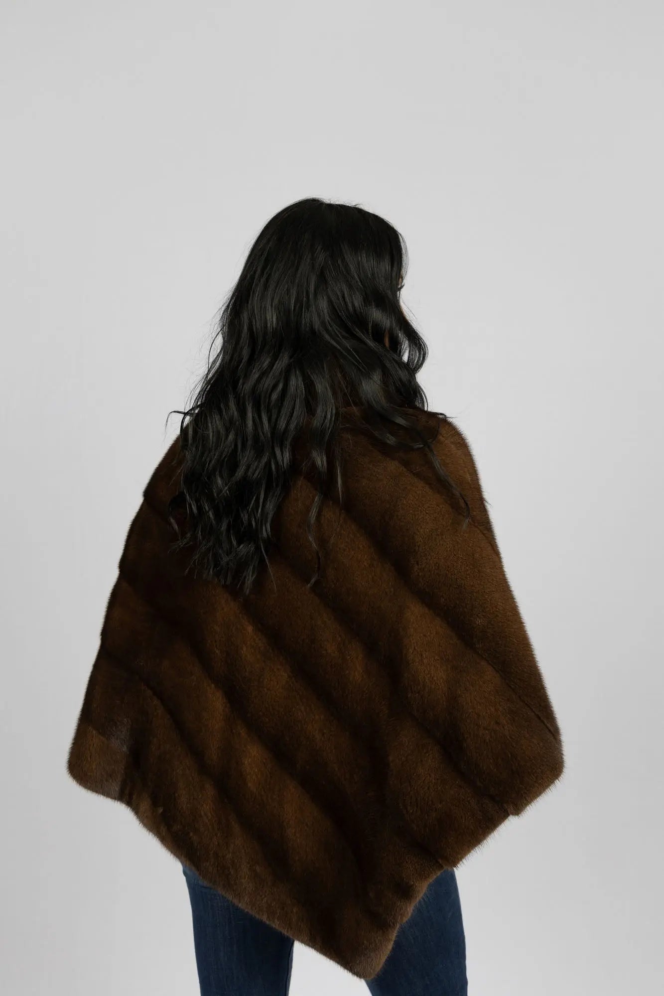 Mink Like Fur Poncho ブラウンファーショートコート Natural Brown Cross Mink Poncho – LaBelle Since 1919