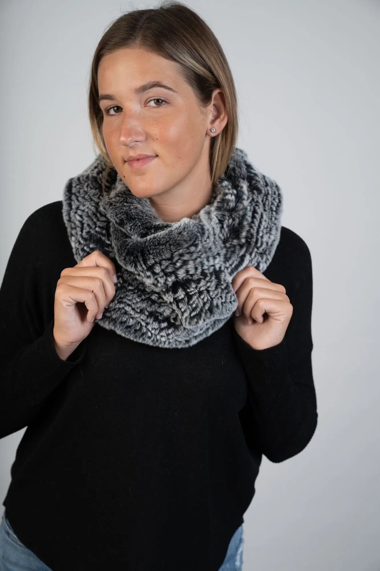 Rex Infinity Scarf