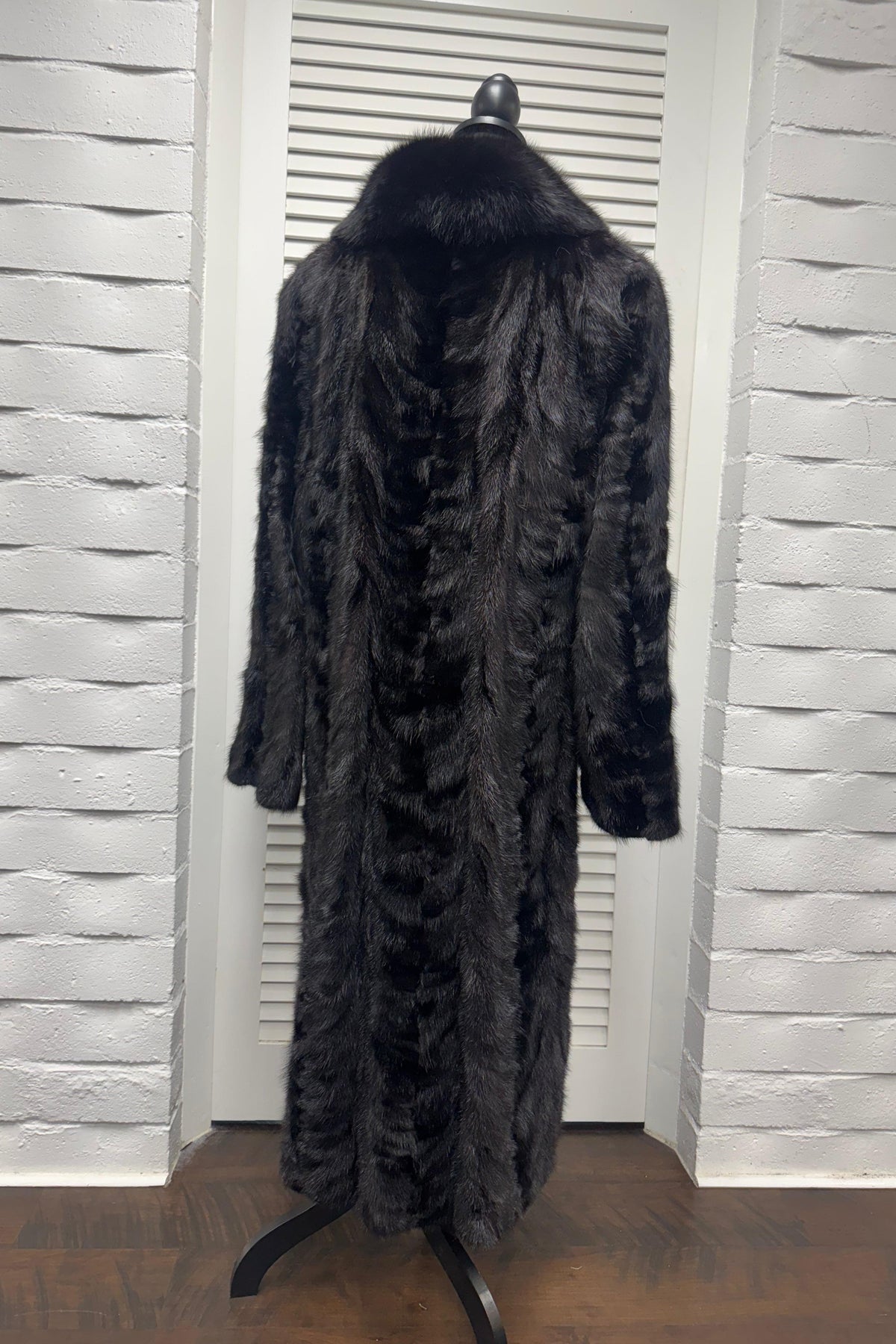 Vintage Coats – LaBelle Since 1919 Vintage Coats – LaBelle Since 1919