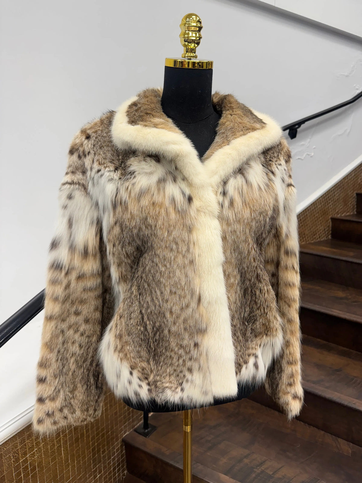 LaBelle Since 1919 Vintage Lynx Jacket