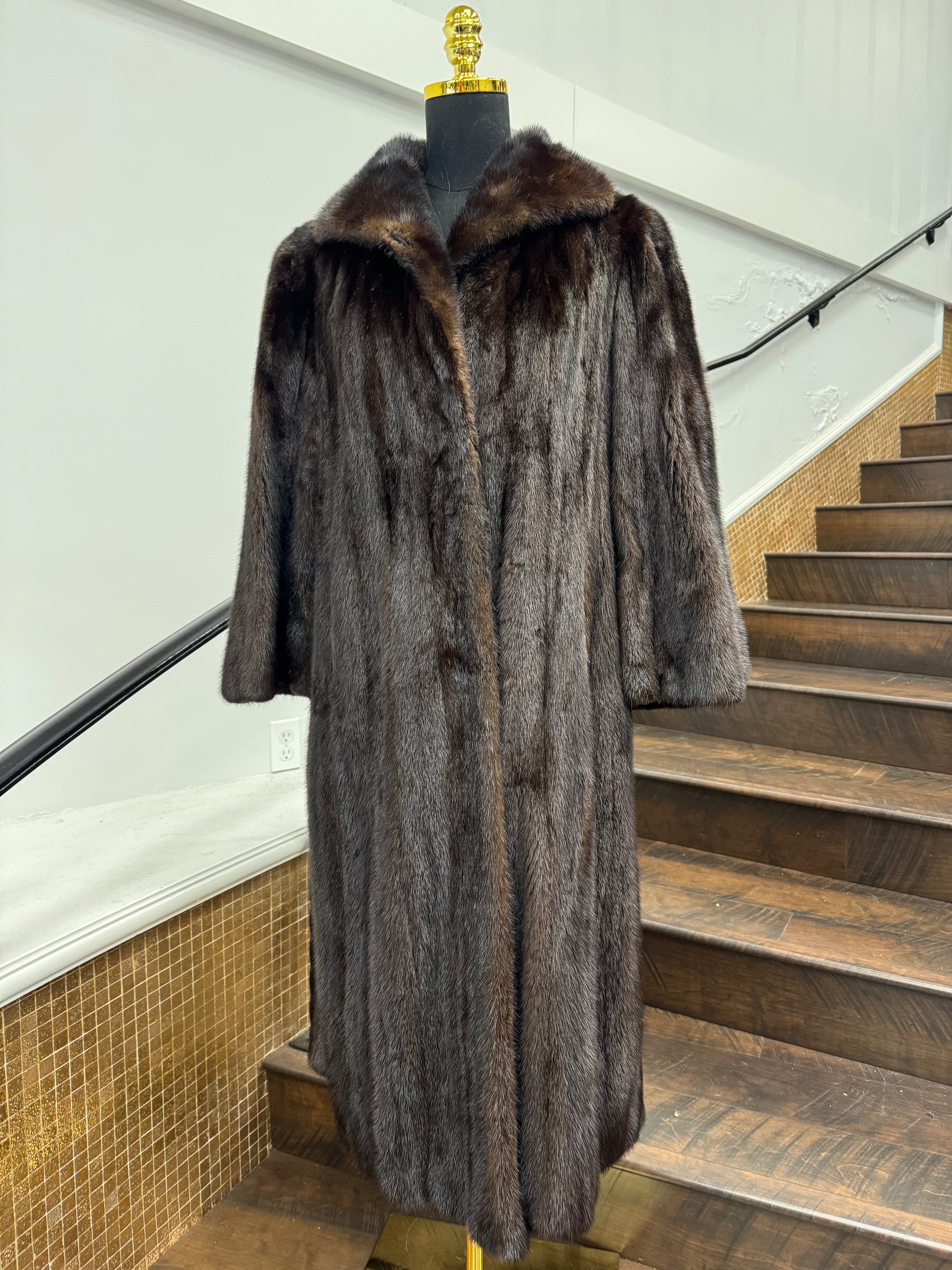 Vintage Mahogany Mink Coat