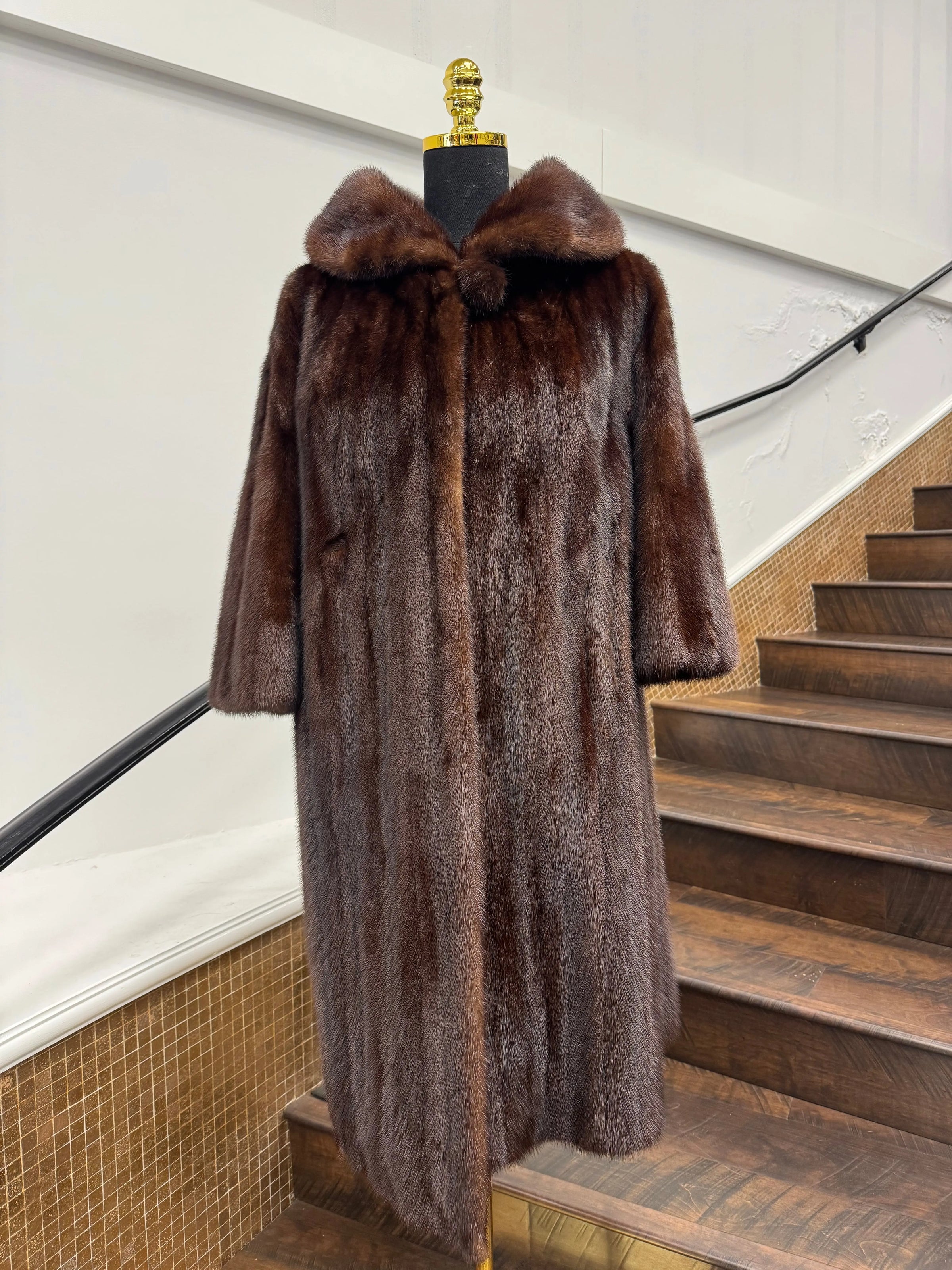 LaBelle Since 1919 Vintage Mahogany Mink Coat