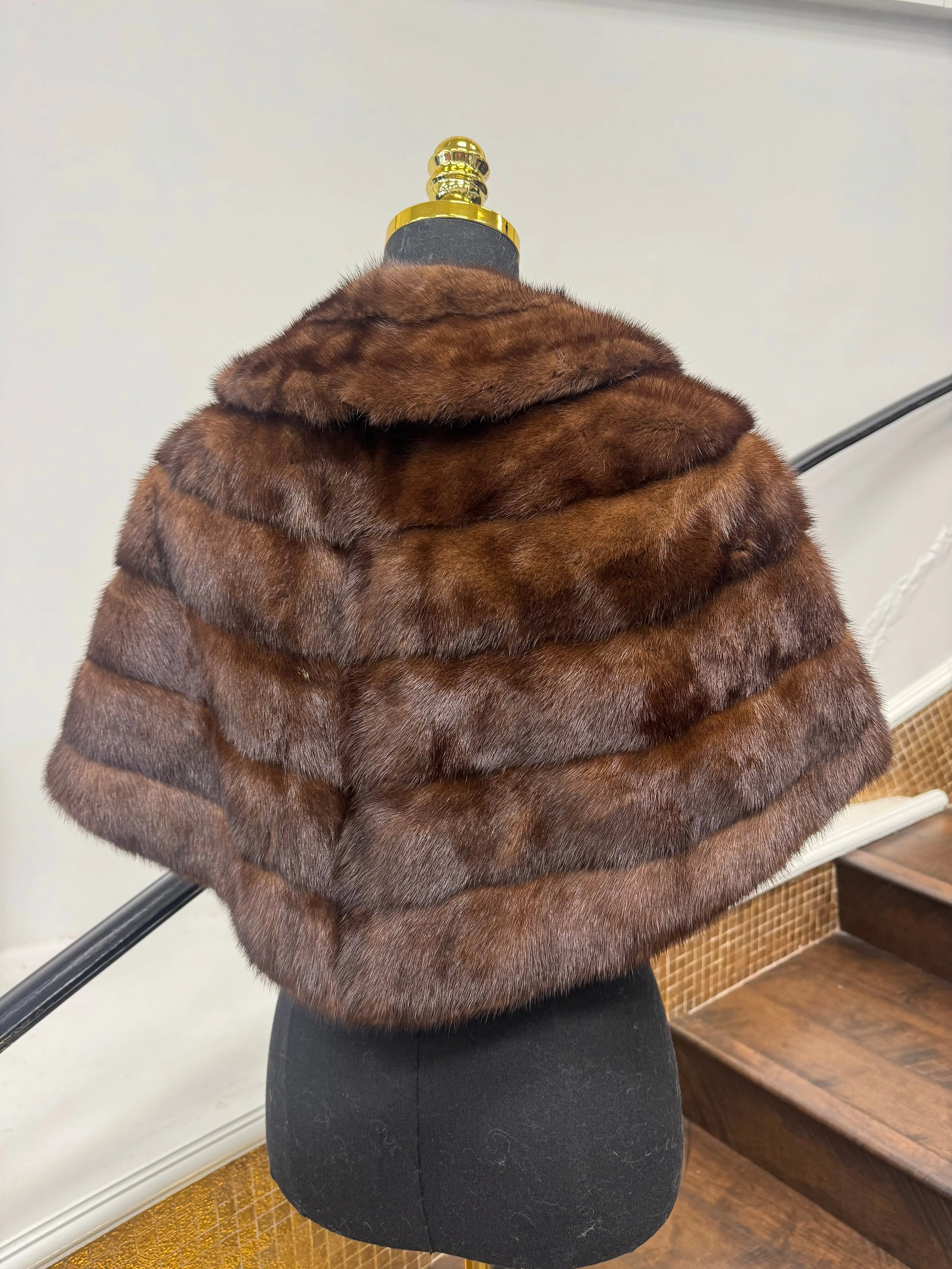 LaBelle Since 1919 Vintage Mahogany Mink Stole