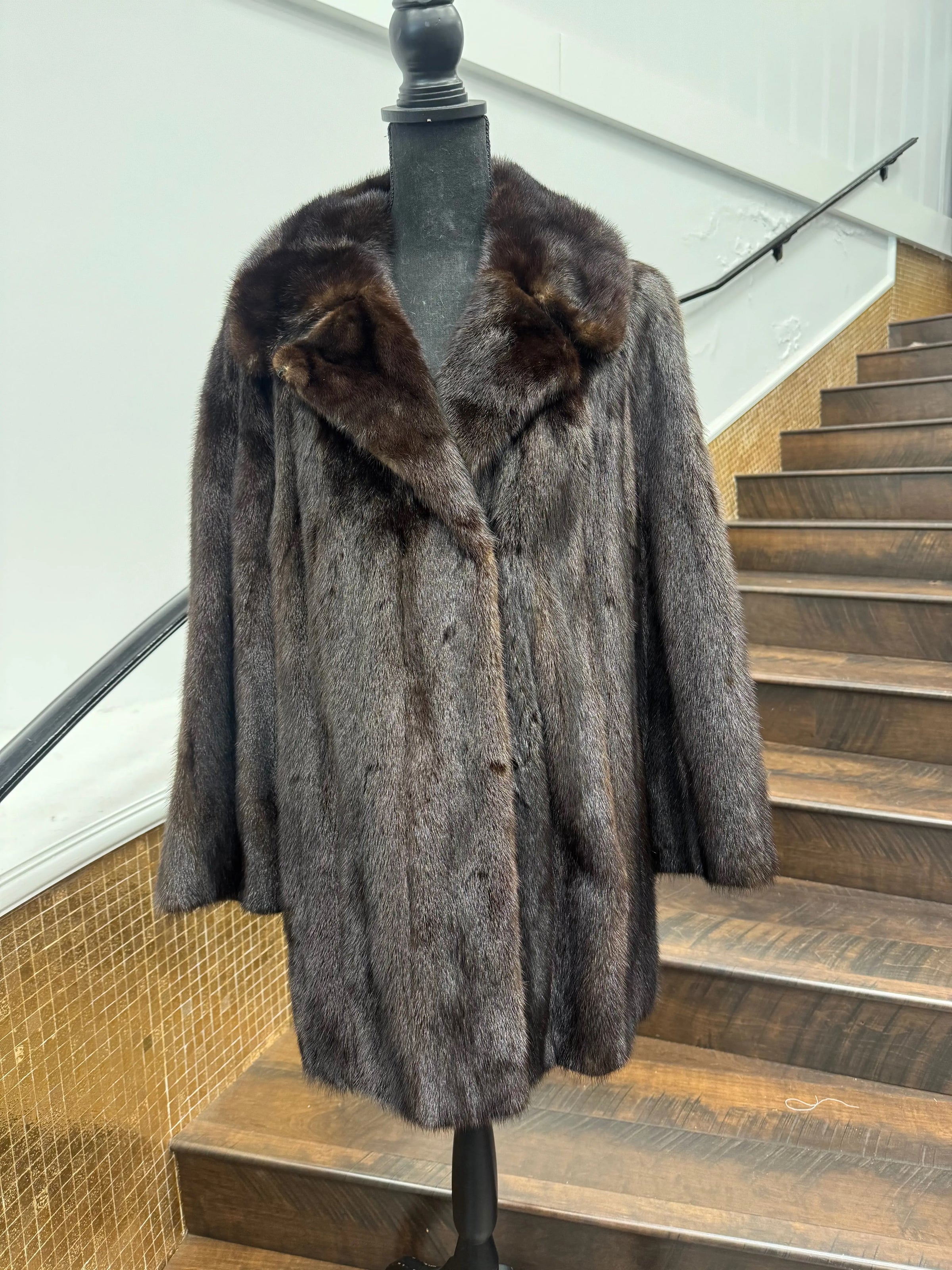 Vintage Mahogany Mink Stroller