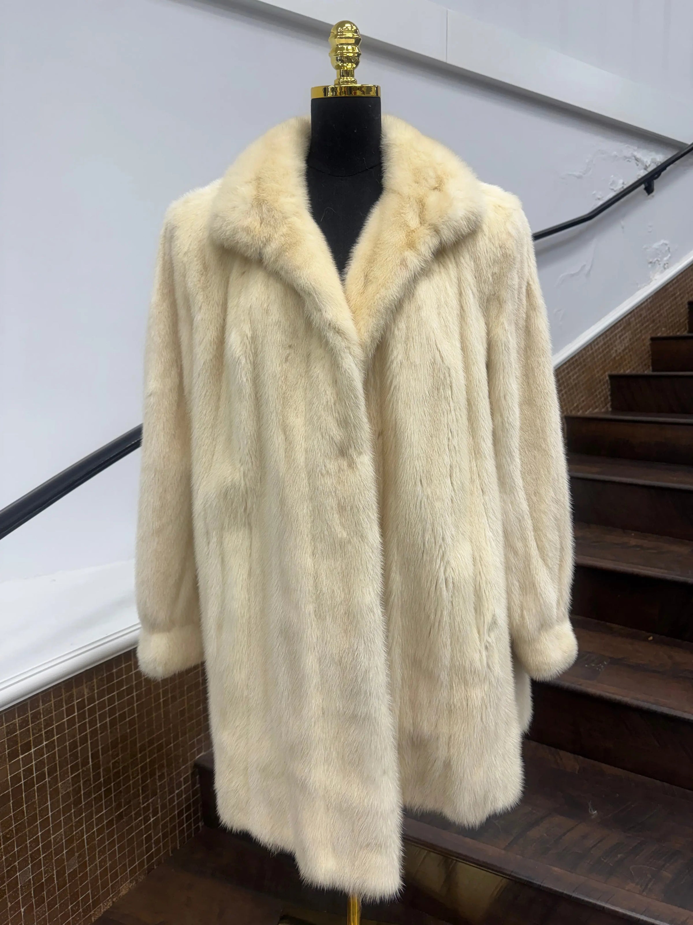 Vintage White Mink Stroller