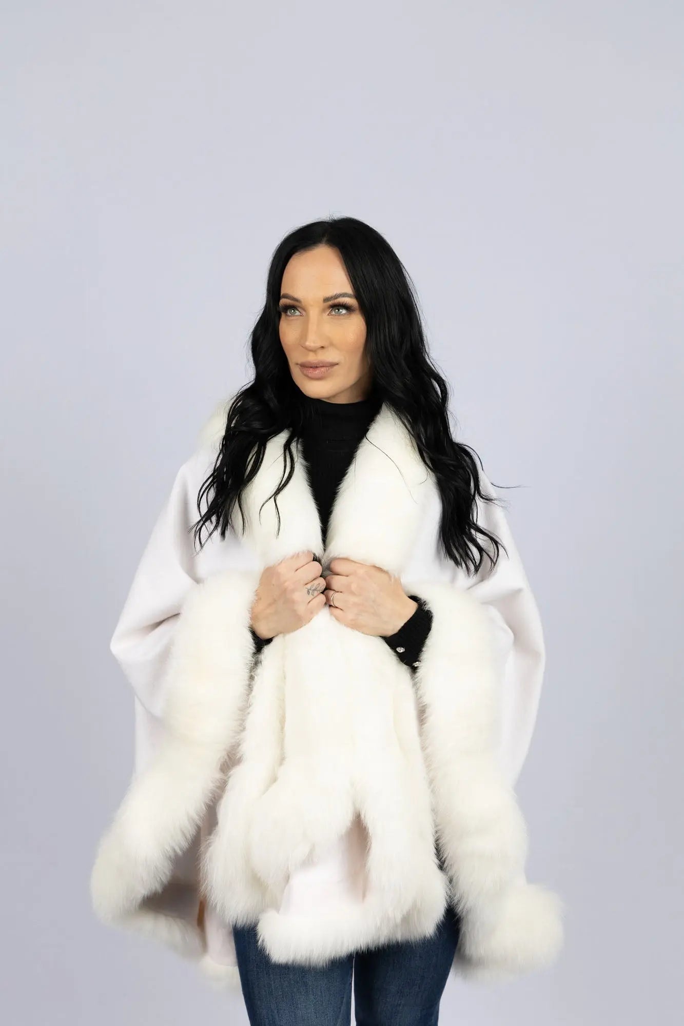 White 100% Cashmere Cape with Fox Trim – LaBelle Since 1919