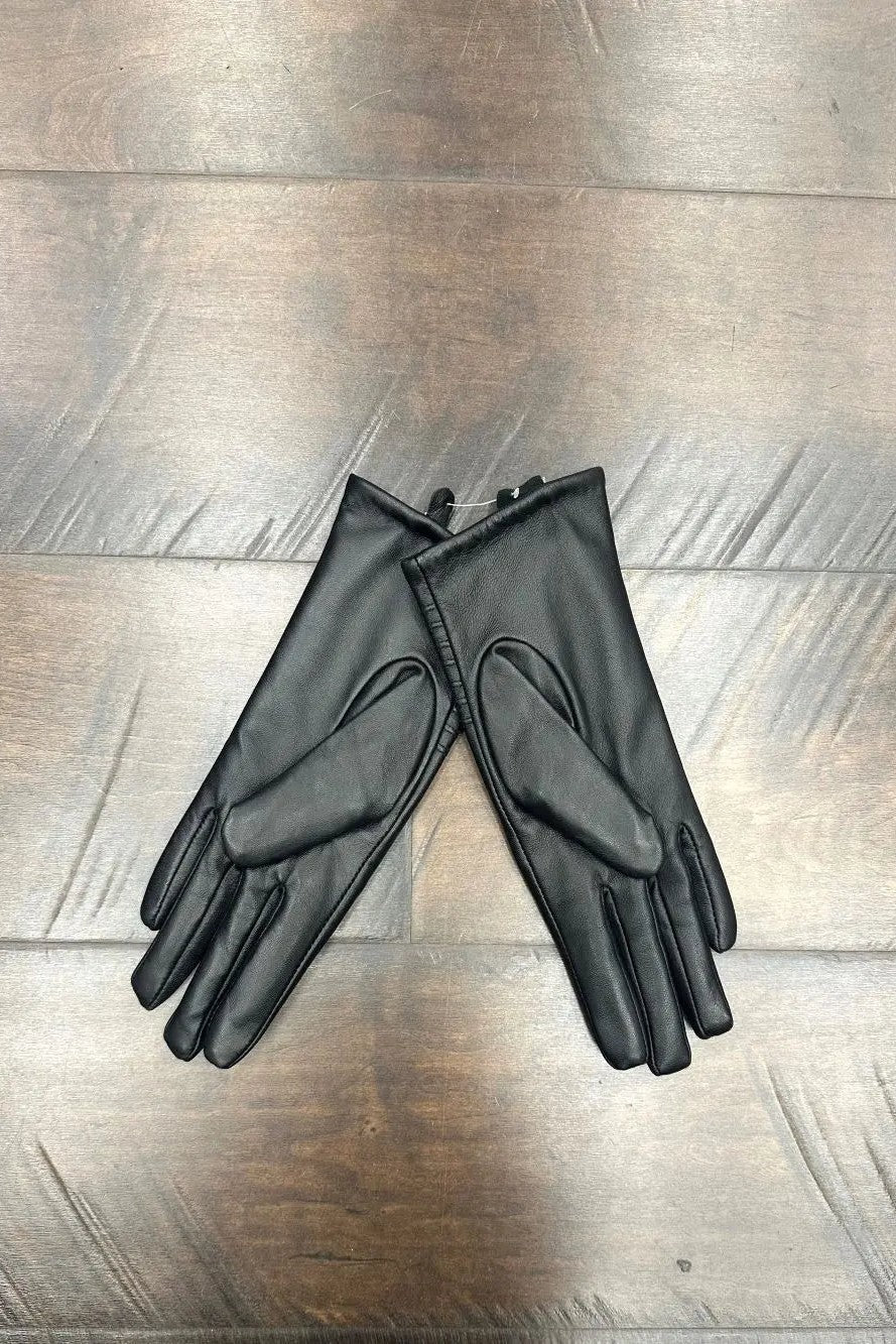 Black Gloves w/ Lines Across Top